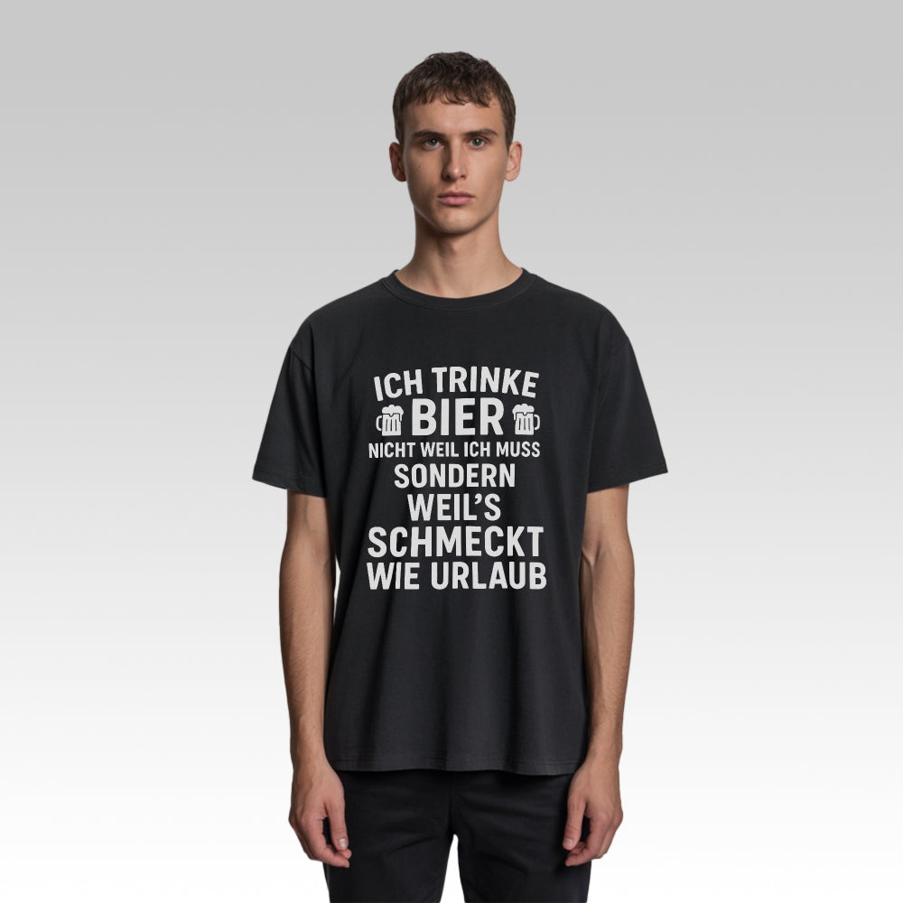 SCHMECKT WIE URLAUB - T-Shirt